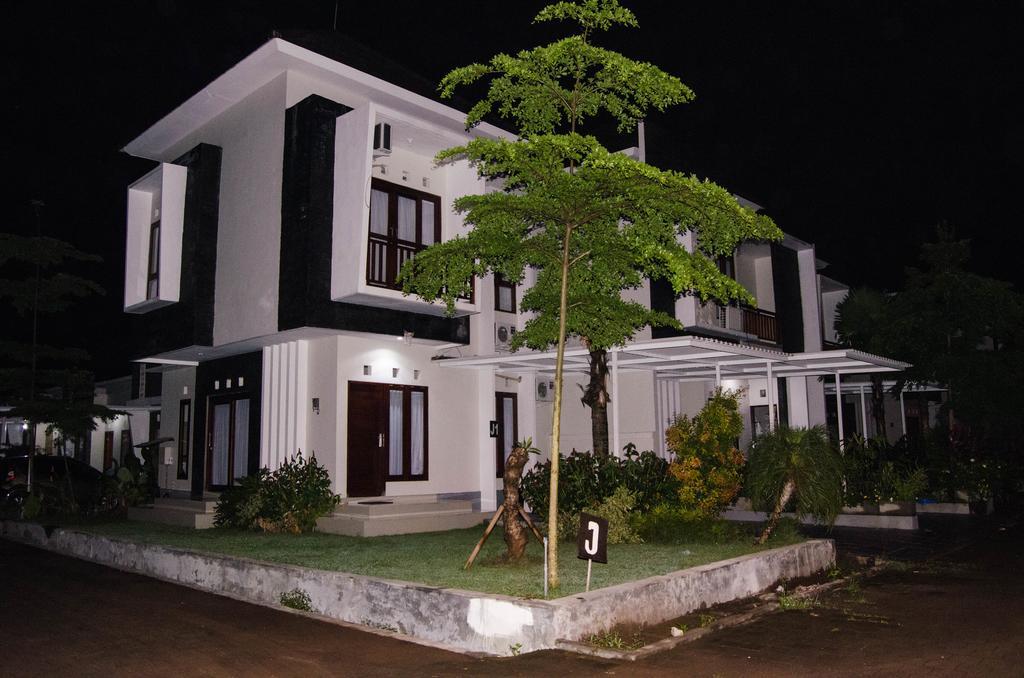 Beluran Serene Guesthouse Табанан Екстер'єр фото